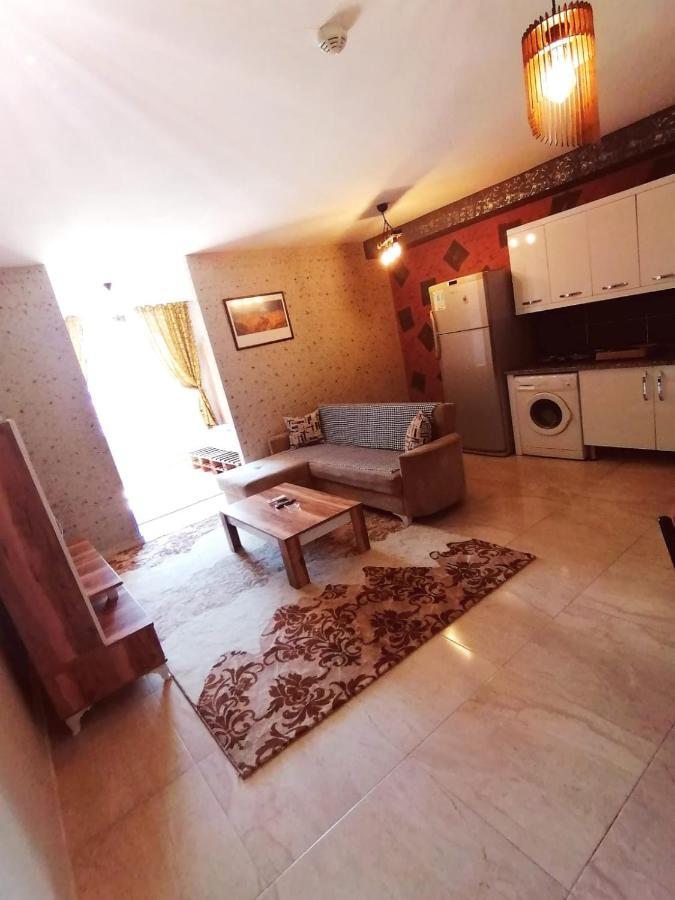 Aziz Konaklama Antalya Extérieur photo