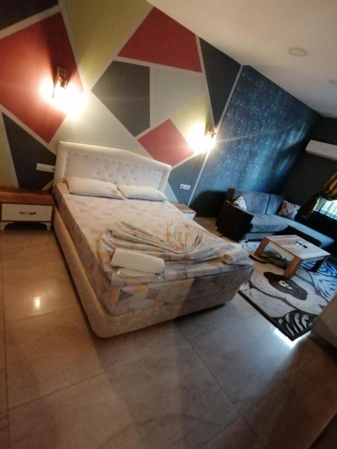 Aziz Konaklama Antalya Extérieur photo